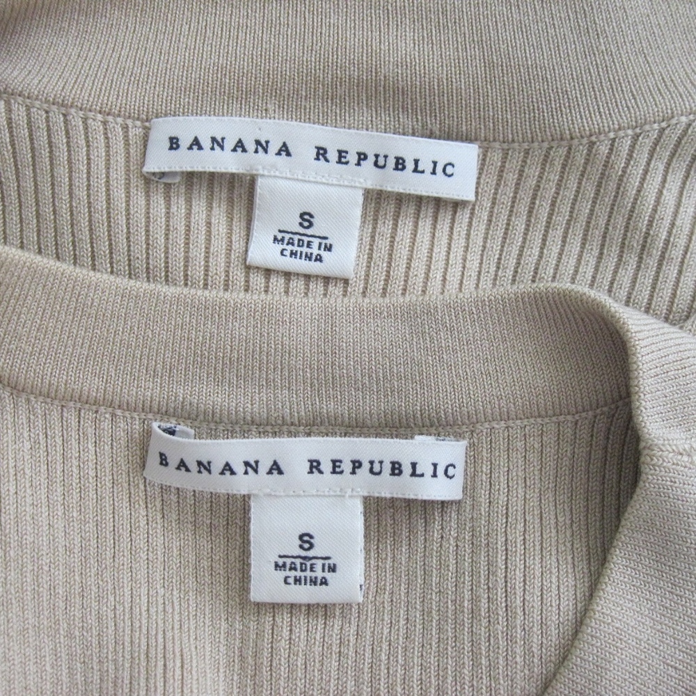 Banana Republic 2-pc. sweater set, vanilla, Sz S - Picture 4 of 5